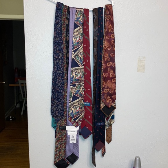 Assortment of ties. - Picture 1 of 4